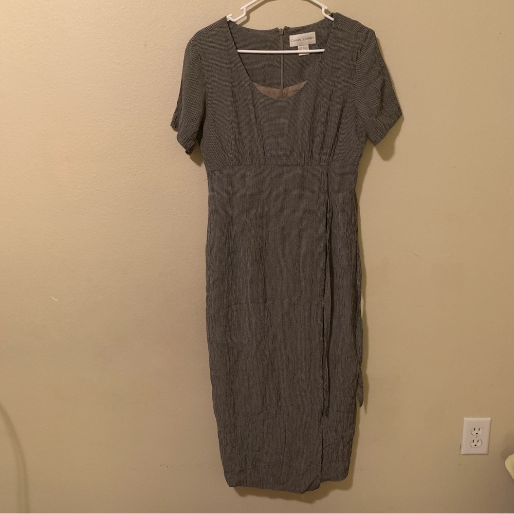 Casual Conner - Vintage Black/ White plaid size 6 long dress